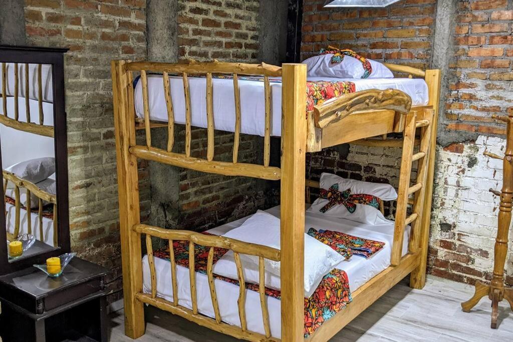 El Encanto Mountain Cabin 살렌토 외부 사진