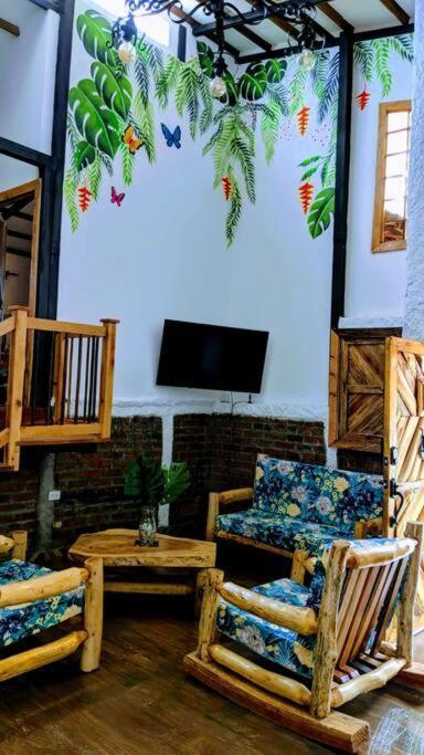 El Encanto Mountain Cabin 살렌토 외부 사진