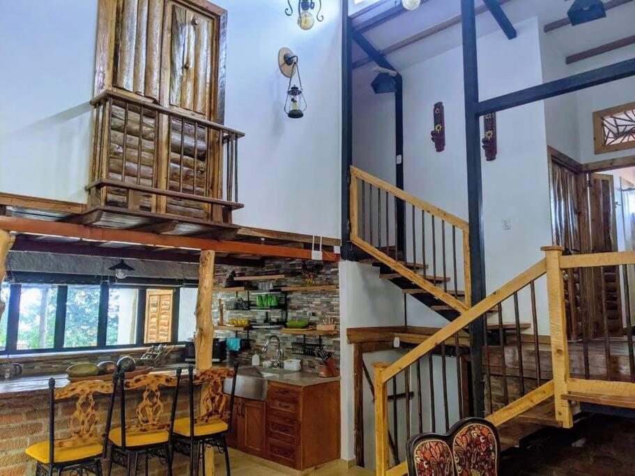 El Encanto Mountain Cabin 살렌토 외부 사진