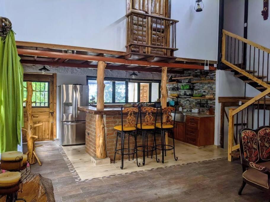 El Encanto Mountain Cabin 살렌토 외부 사진