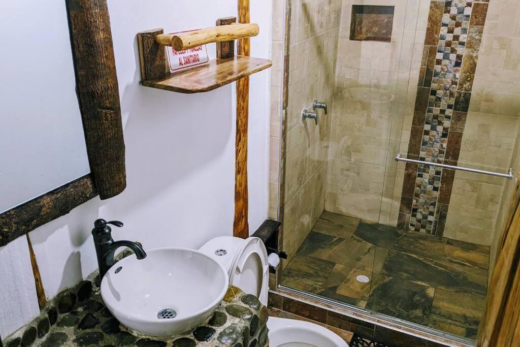 El Encanto Mountain Cabin 살렌토 외부 사진