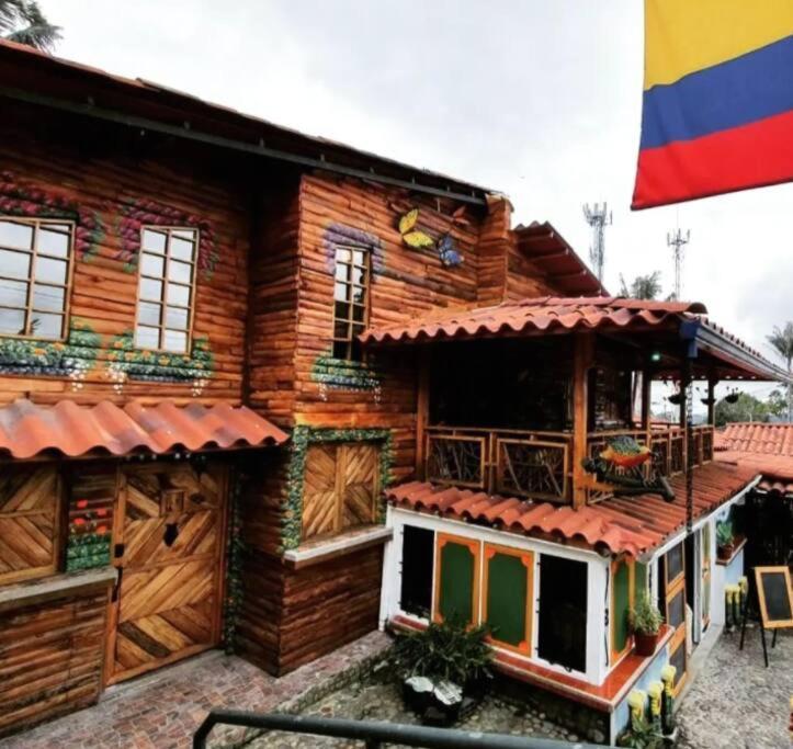 El Encanto Mountain Cabin 살렌토 외부 사진