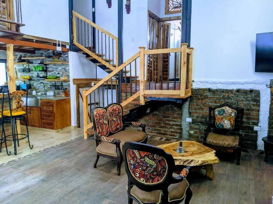El Encanto Mountain Cabin 살렌토 외부 사진